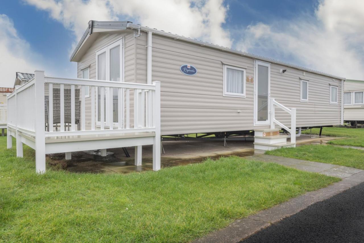 Marine Holiday Park Ріл Екстер'єр фото