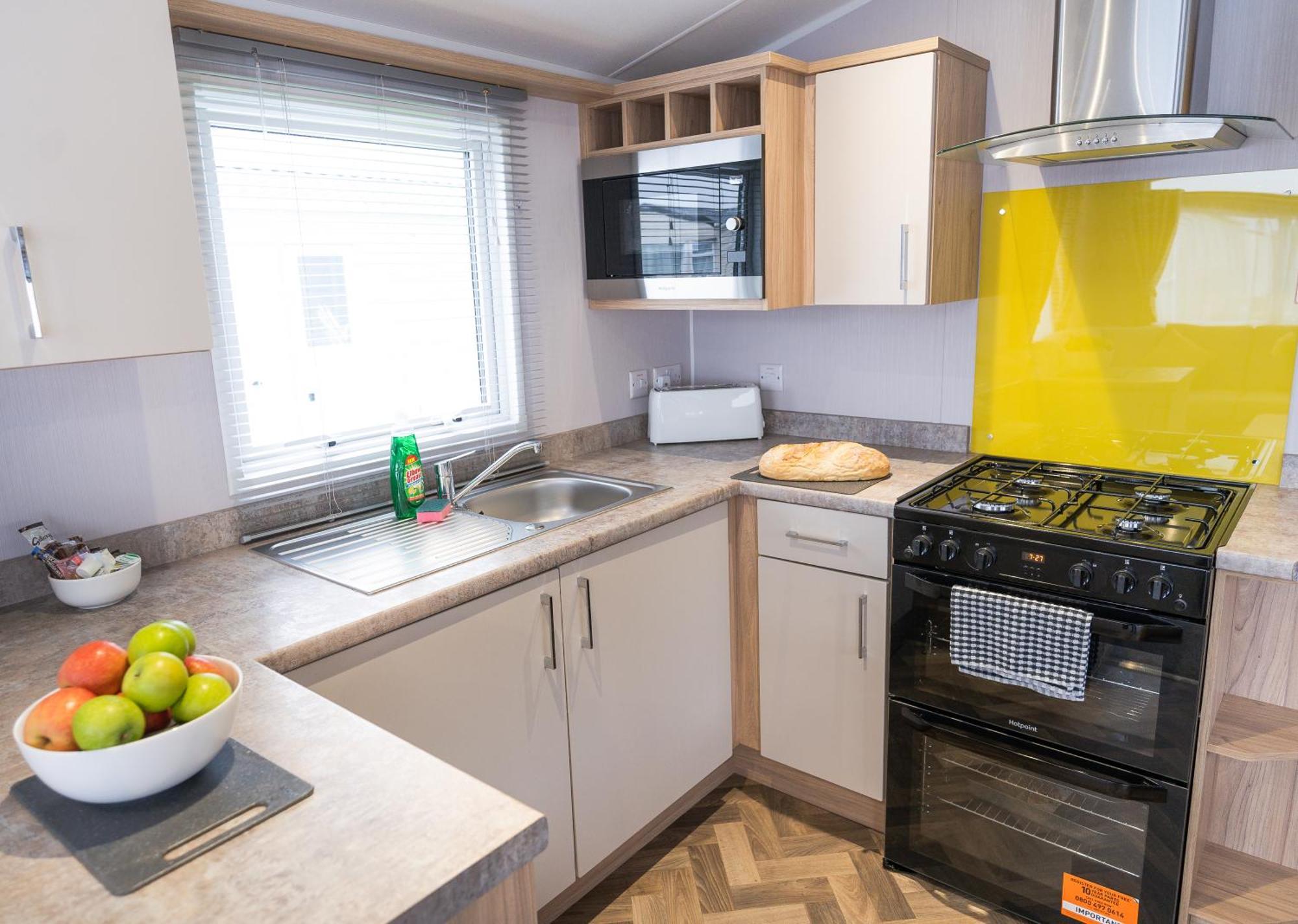 Marine Holiday Park Ріл Екстер'єр фото
